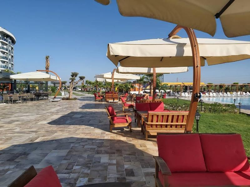 Royal Towers Hotel Lara Анталья Экстерьер фото