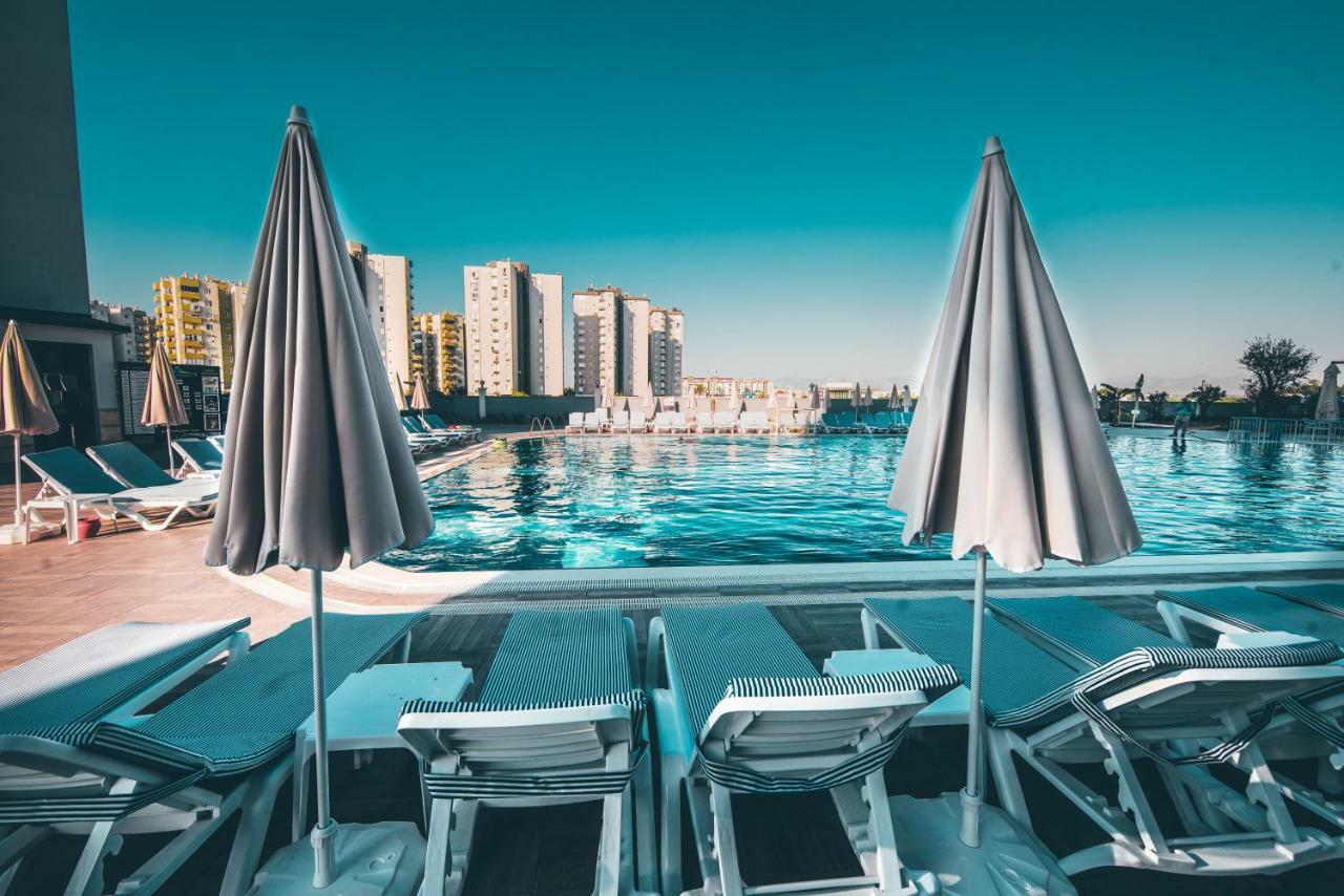 Royal Towers Hotel Lara Анталья Экстерьер фото